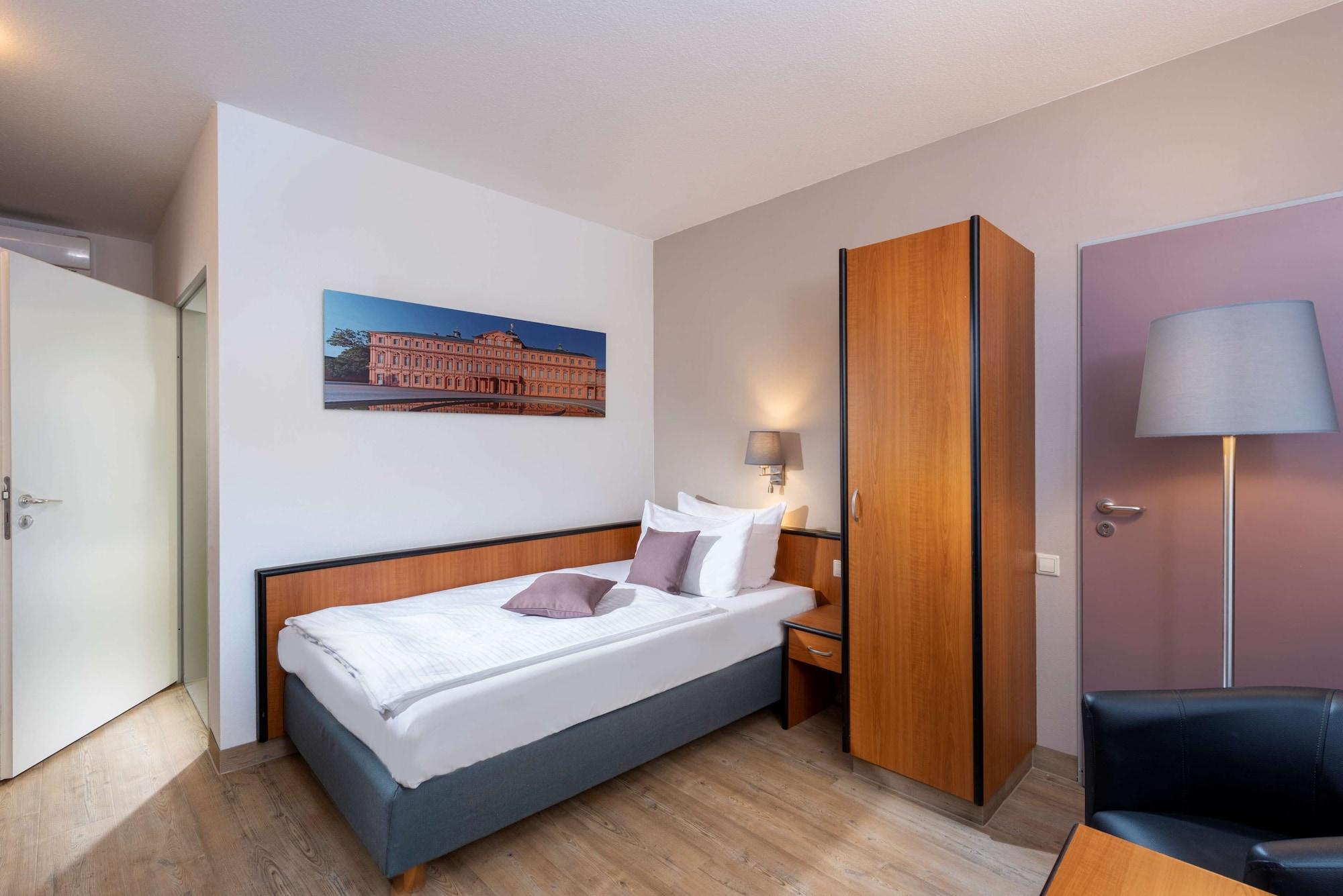 B&B Hotel Rastatt Extérieur photo